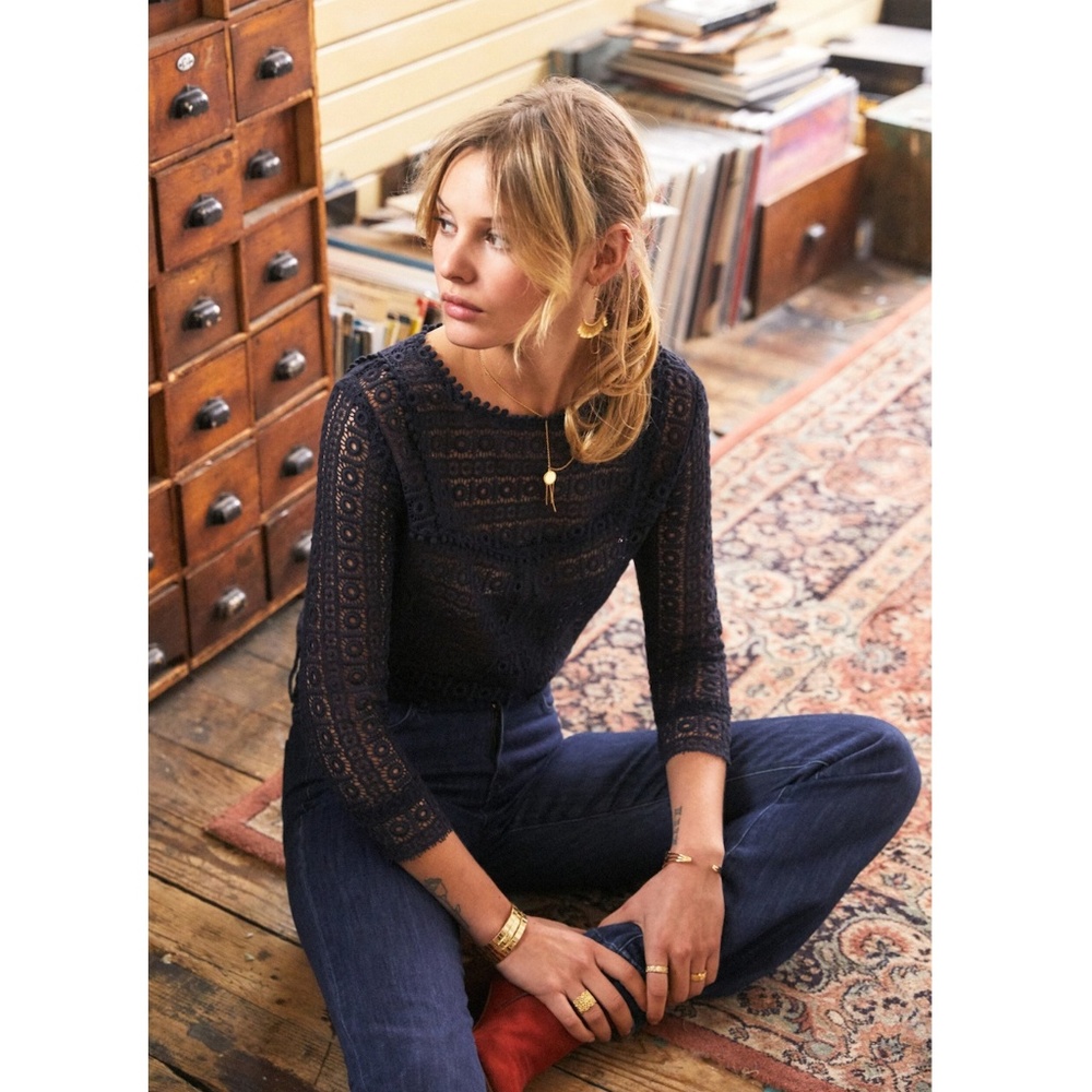 ❌SOLD❌ Sezane Joss Blouse - Picture 2 of 6